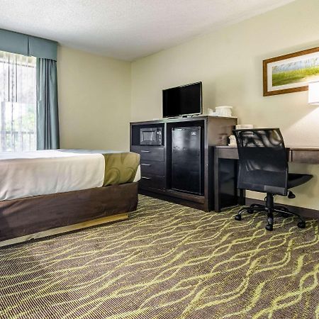 Quality Inn & Suites Creedmor - Butner Creedmoor Exterior foto
